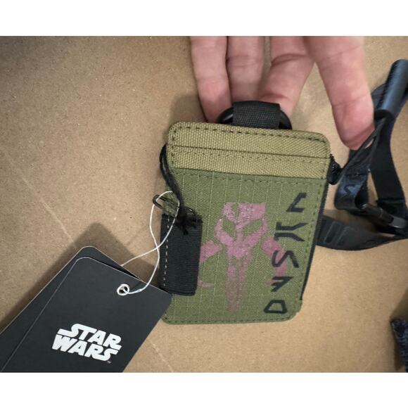 DISNEY STAR WARS HEROES & VILLIANS NWT Name badge Lanyard Wallet Keyring - Picture 4 of 7